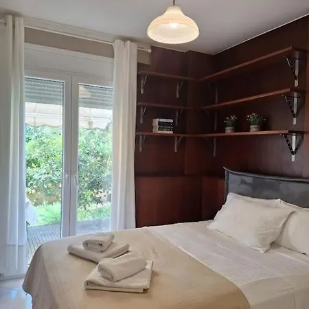 Family House Corfu (city)