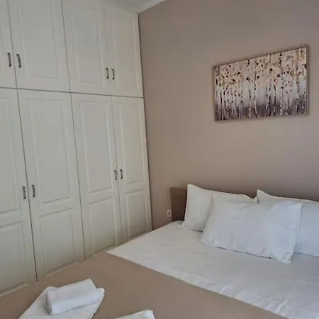 Apartment Family House *