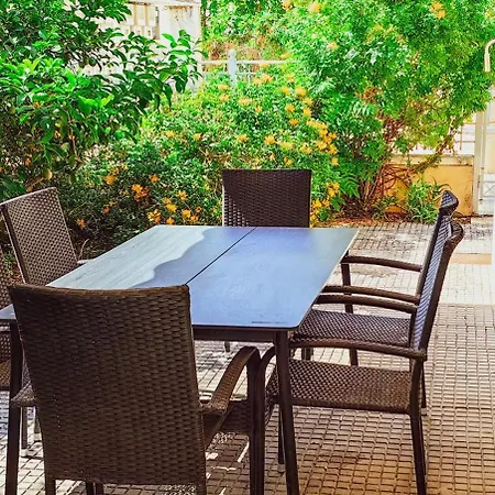 Family House *