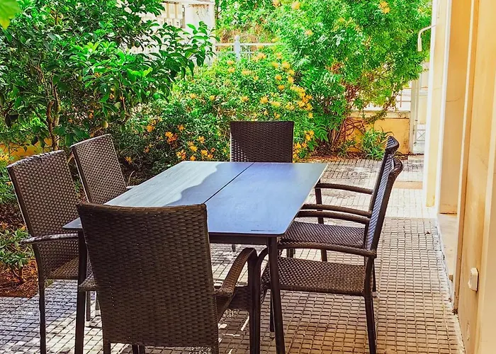 Family House *